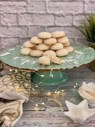 Coconut Cookies (18-20Pcs)